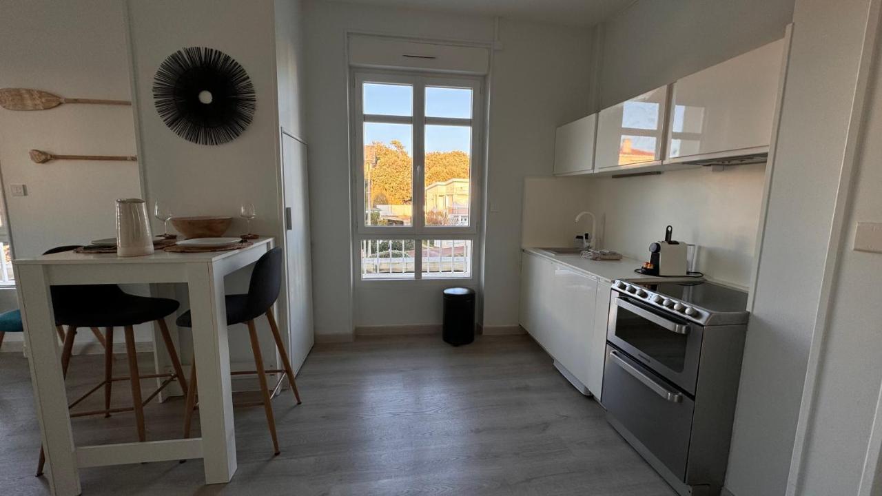 Appartement Vue Mer A Pontaillac Royan Exterior foto